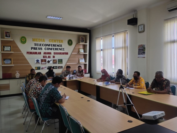 Rapat Monitoring dan Evaluasi Kinerja Bulan Mei 2021