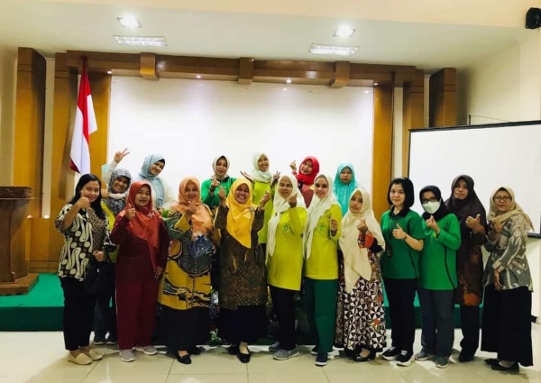 KERJASAMA DHARMAYUKTI KARINI PENGADILAN AGAMA KARANGANYAR DENGAN BANK JATENG