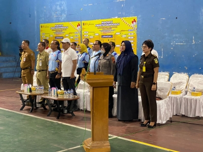 KETUA PENGADILAN AGAMA KARANGANYAR HADIRI TURNAMEN BOLA VOLI PUTRA PIALA BUPATI